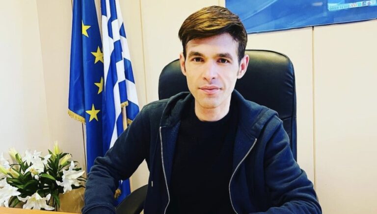 Μένιoς Φουρθιώτης: «Παραπληροφορούν το κοινό για μένα με μαζικό τρόπο»