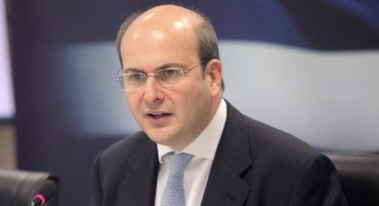 Χατζηδάκης: «Με την σύμφωνη γνώμη του εργαζομένου μέχρι και 10 ώρες στη δουλειά»