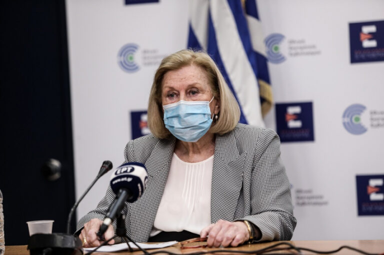 Πόσο κοντά είμαστε στον εμβολιασμό παιδιών στην Ελλάδα για κορονοϊό