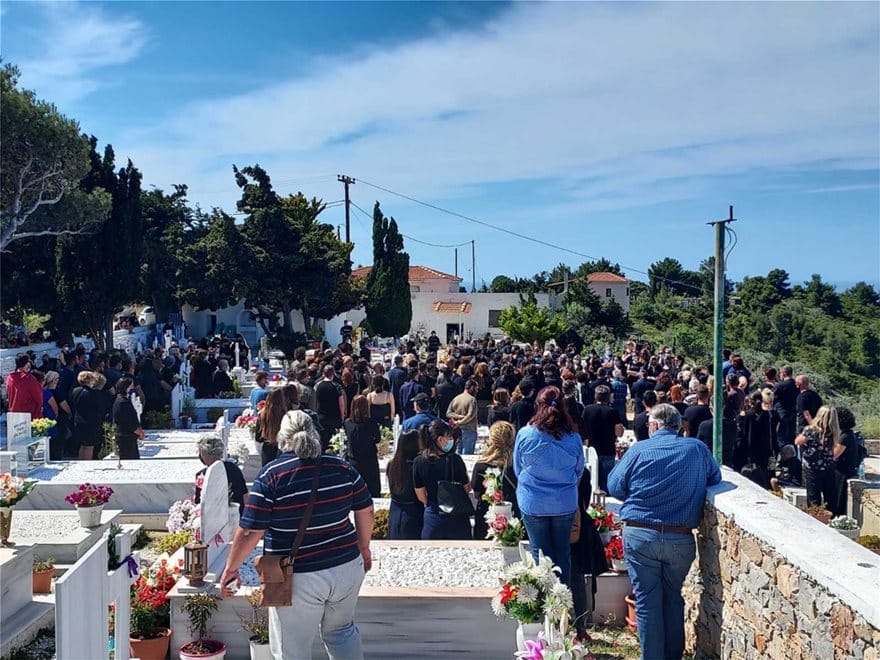 «Η κόρη μας θα μεγαλώσει και δεν θα θυμάται την υπέροχη μανούλα της» – Ο σπαραγμός του συζύγου της για την Κάρολαϊν 28 kideia_alonisos11