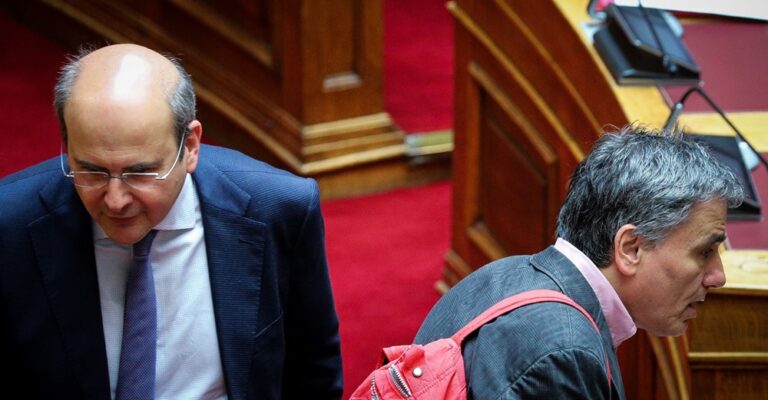 Τσακαλώτος σε Χατζηδάκη: «Να πείσει τους δανειστές να πληρώσουμε με ρεπό το δημόσιο χρέος»