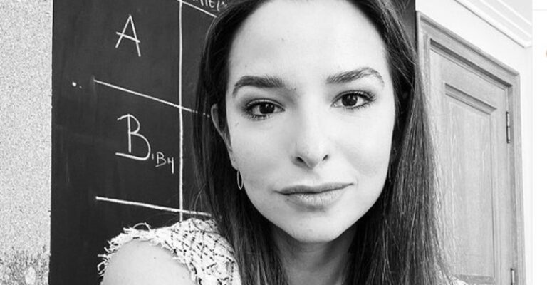 Εριέττα Κούρκουλου: Συγκινεί η εξομολόγηση για τη μάχη της με τις κρίσεις πανικού – «Ήμουν πεπεισμένη ότι θα πάθαινα ανακοπή»