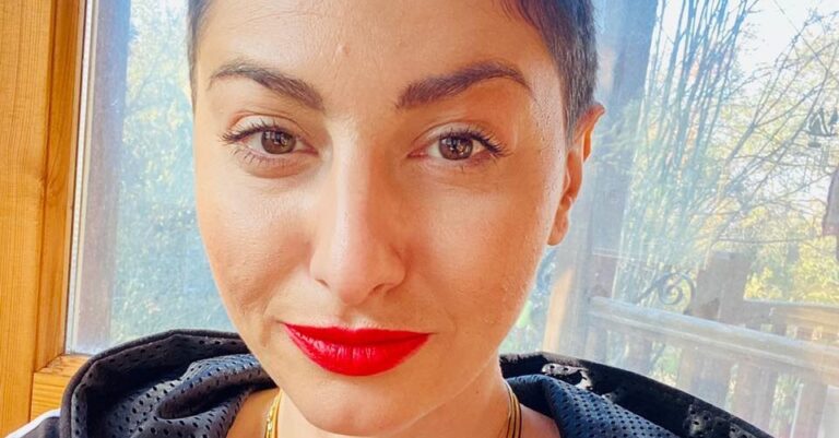 Ρεγγίνα Μακέδου: «Ακόμα μια μέρα που κέρδισα τον καρκίνο»