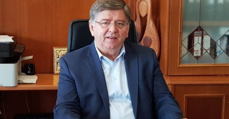 Κορονοϊός: Πέθανε ο Χρήστος Σινάνης, πρώην δήμαρχος Μετεώρων σε ηλικία 66 ετών