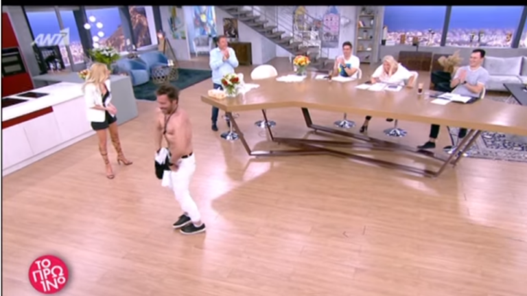 Σόου από τον Στράτο Τζώρτζογλου: Ξεγυμνώθηκε και έδειξε στον Λιάγκα πόσα κιλά έχασε