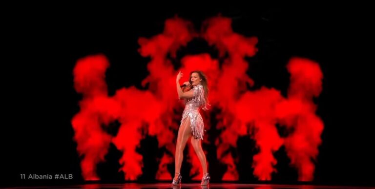 Eurovision 2021: Η εμφάνιση της Άντζελα Περιστέρη με την Αλβανία