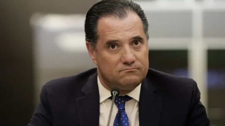 Άδωνις: «Η Ελλάδα θα καταστραφεί λόγω των ανεμβολίαστων»