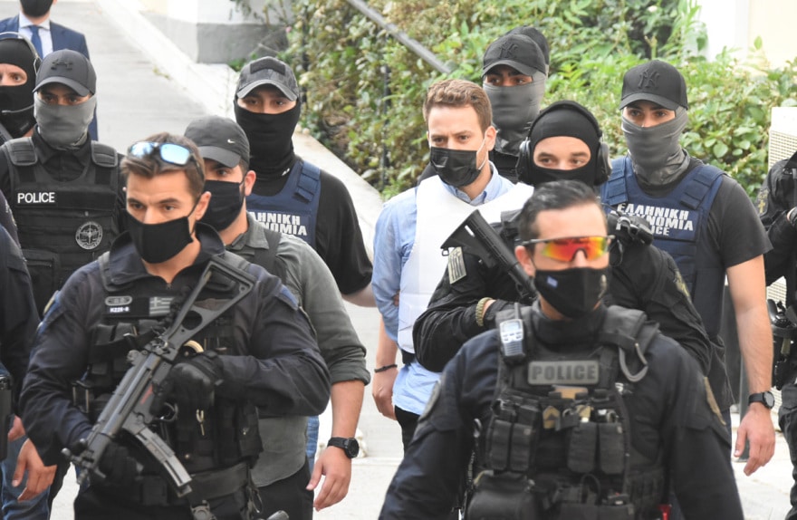Γλυκά Νερά: Προφυλακιστέος ο Αναγνωστόπουλος - Οδηγήθηκε στον Κορυδαλλό 2 anagnwstopoulos__2_