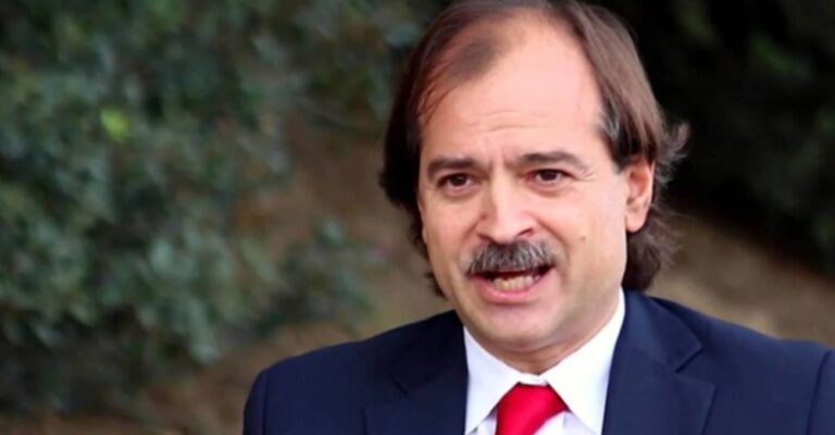 Καθηγητής Ιωαννιδης: «Δέχομαι απειλές, αν μιλήσω θα με κάνουν κομμάτια»