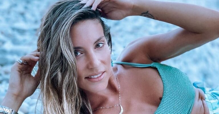 Γέννησε η Αθηνά Οικονομάκου – Η πρώτη φωτογραφία της κόρης της