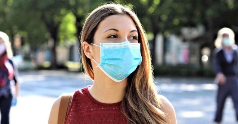 Χωρίς μάσκα οι εμβολιασμένοι από την 1η Ιουλίου – Έρχονται κι άλλα προνόμια