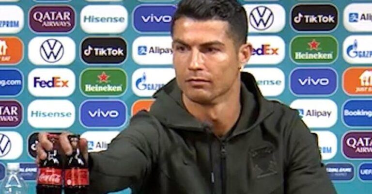 Αν δεν αρέσει στον Ρονάλντο ή στον Πογκμπά ο χορηγός, τότε ας παίζουν δωρεάν χωρίς συμβόλαια και ατζέντηδες!