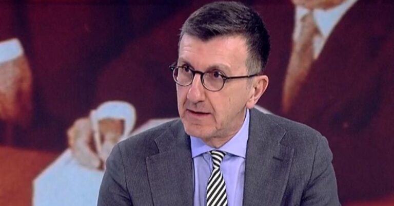 Πορτοσάλτε: «Υποχρεωτικός εμβολισμός τώρα. Να τολμήσει το Κράτος»