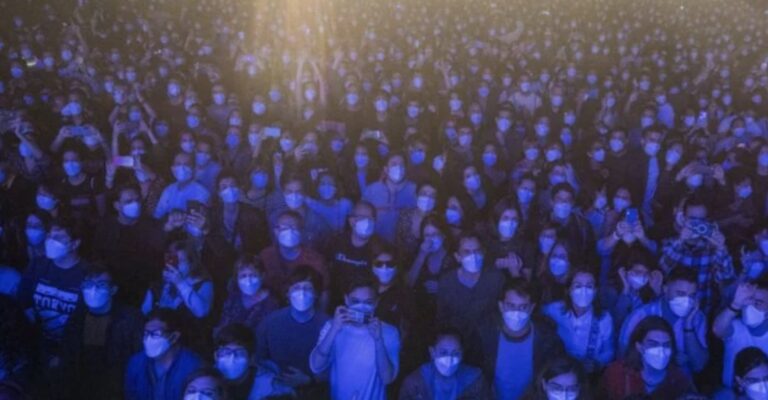 Ανοίγουν 2 Ιουλίου τα κέντρα διασκέδασης και τα μπαρ σε κλειστούς χώρους