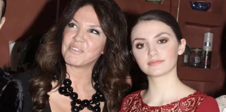 Βάνα Μπάρμπα: Δεν έκλεισε μάτι όλη νύχτα γιατί δίνει πανελλήνιες η κόρη της