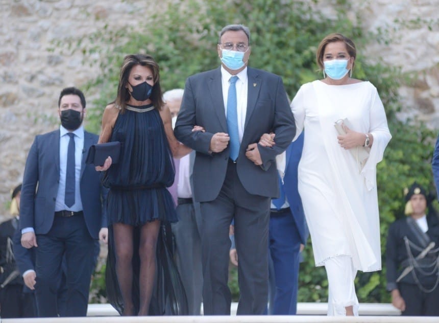 Εντυπωσιακές παρουσίες στο Προεδρικό Μέγαρο για την 47η επέτειο Αποκατάστασης της Δημοκρατίας 8 210725170340 megaro10