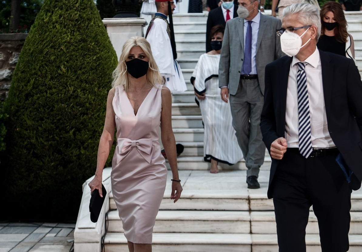 Εντυπωσιακές παρουσίες στο Προεδρικό Μέγαρο για την 47η επέτειο Αποκατάστασης της Δημοκρατίας 15 210725170351 screenshot 8