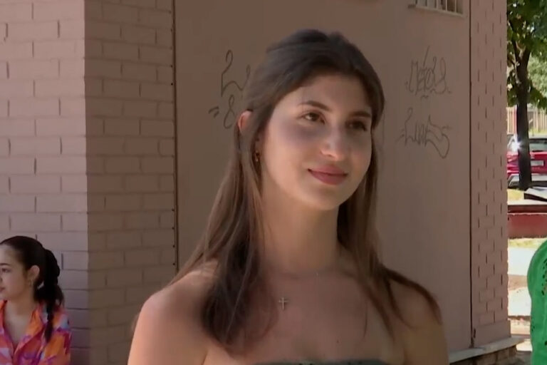 Η Πρώτη Των Πρώτων Μιλάει Στην ΕΡΤ Για Την Επιτυχία Της – Με 19,9 Στη Νομική