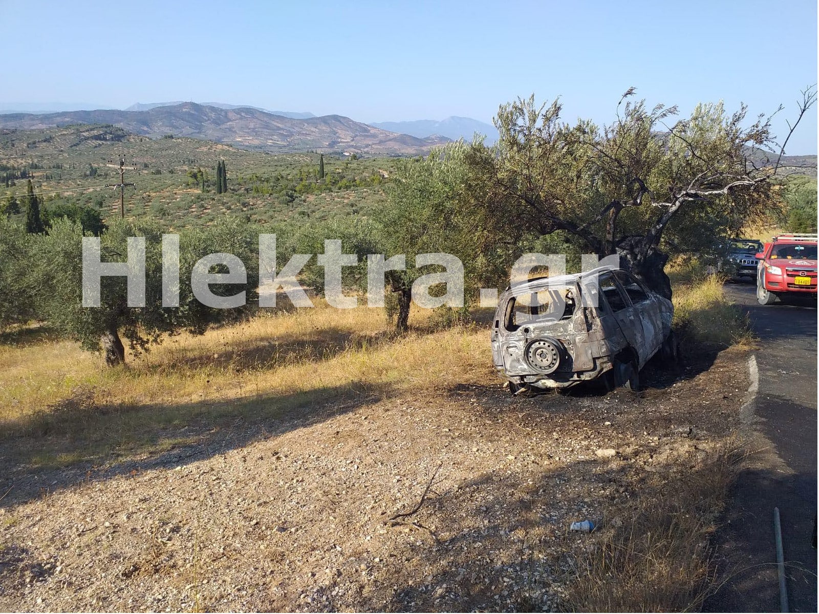 Φρίκη στην Κορινθία: Βρέθηκε καμένο ΙΧ με απανθρακωμένο τον οδηγό (εικόνες και βίντεο) - ΚΟΡΙΝΘΙΑ