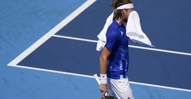 Άδοξο τέλος για τον Τσιτσιπά, «λύγισε» από τραυματισμό και Ουμπέρ