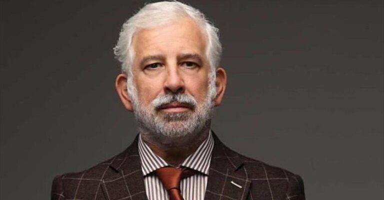 Πέτρος Φιλιππίδης: Σοκάρει η εικόνα του έπειτα από τρία βράδια στη φυλακή – «Δεν μιλά σε κανέναν»