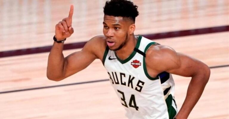 Ο Γιάννης Αντετοκούνμπο έκανε ανάρτηση για τον ήρωα Θοδωρή Ιακωβίδη