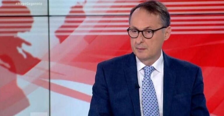 Σύψας: «Θέμα χρόνου το Δ’ κύμα – Δεν αποκλείονται νέα οριζόντια μέτρα – Εμβολιαστείτε, κινδυνεύετε»