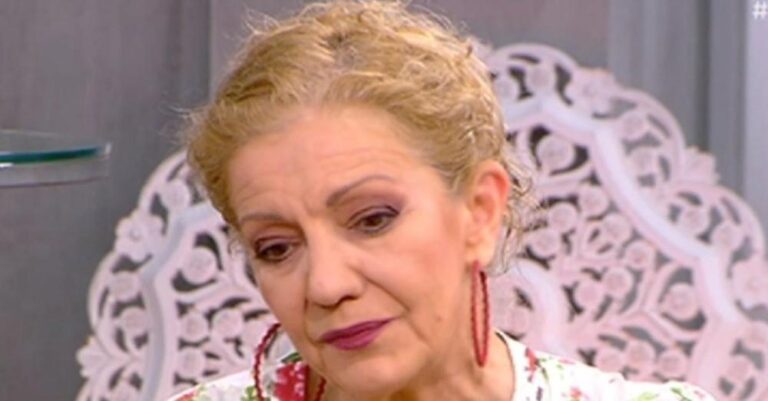 Πέμη Ζούνη: «Υπήρχε η βεβαιότητα ότι αν δεν κάτσεις στον άλλον δεν θα κάνεις καριέρα»