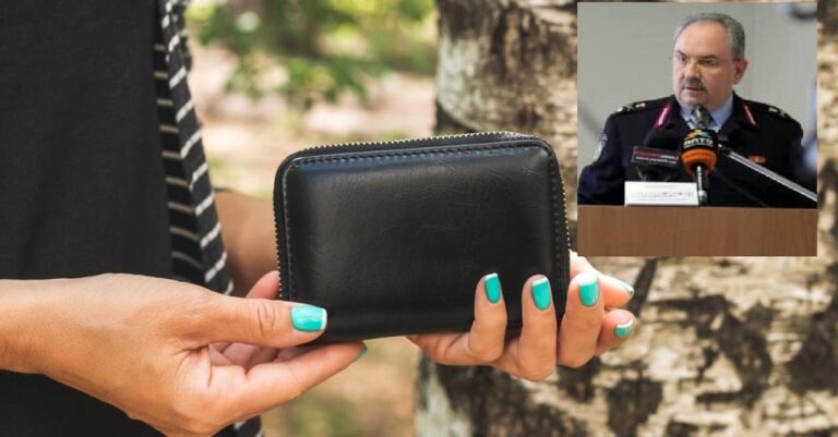 Λάρισα: Εργαζόμενες φοιτήτριες παρέδωσαν πορτοφόλι με 8.000 ευρώ