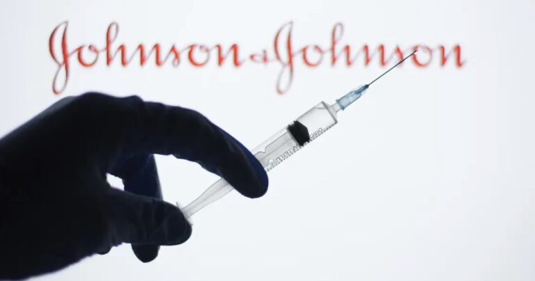 Πάτρα: Επιδεινώθηκε η κατάσταση της 27χρονης που είχε κάνει το εμβόλιο της Johnson & Johnson