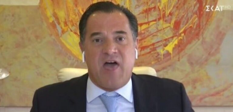 Άδωνις: «Μη νομίζουν οι ανεμβολίαστοι ότι θα κάθονται και θα παίρνουν λεφτά»