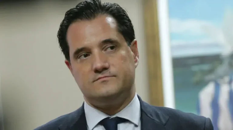 Άδωνις Γεωργιάδης: «Αν δεν είχα εμβολιαστεί, δεν θα γλίτωνα το νοσοκομείο»