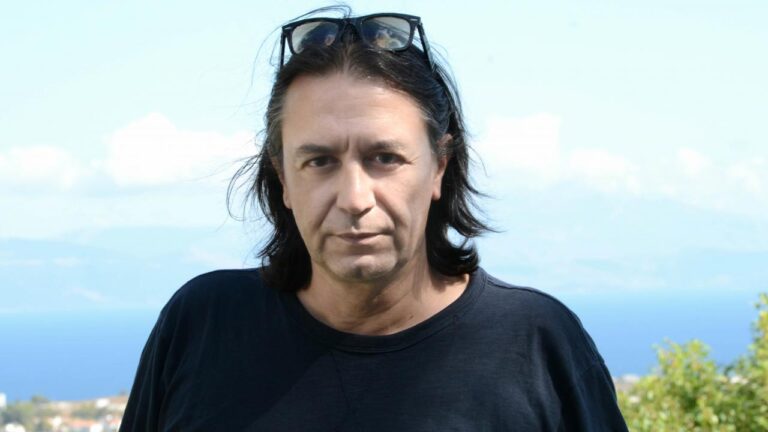 Κότσιρας: «Έχω εμβολιαστεί και με τις δύο δόσεις, αν χρειαστεί θα κάνω άλλες 15»