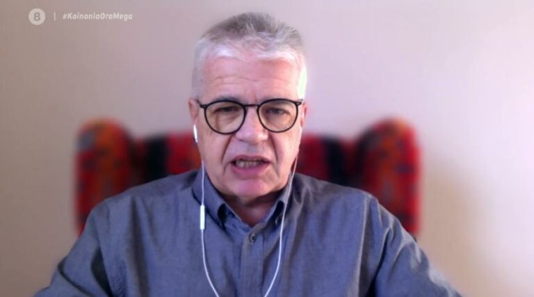 Γώγος: «Στη νεολαία άνω των 12 ετών άμεσα εμβολιασμός»