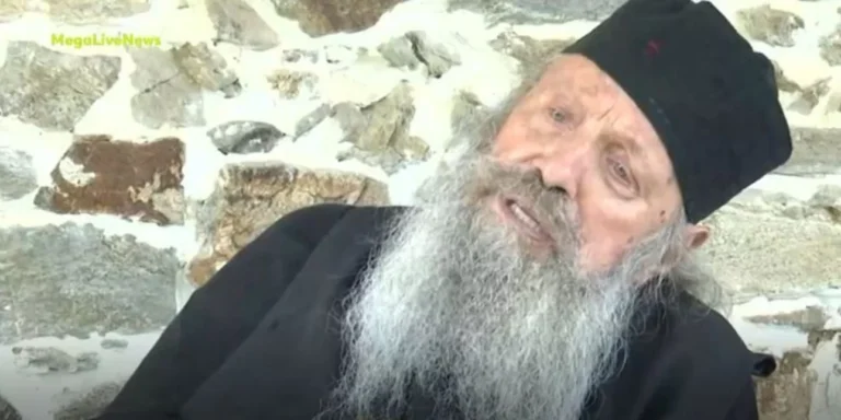 Ηγούμενος Μάξιμος: «Αν κάνεις προσευχή με μάσκα ο Θεός δεν θα τη λάβει υπόψιν»