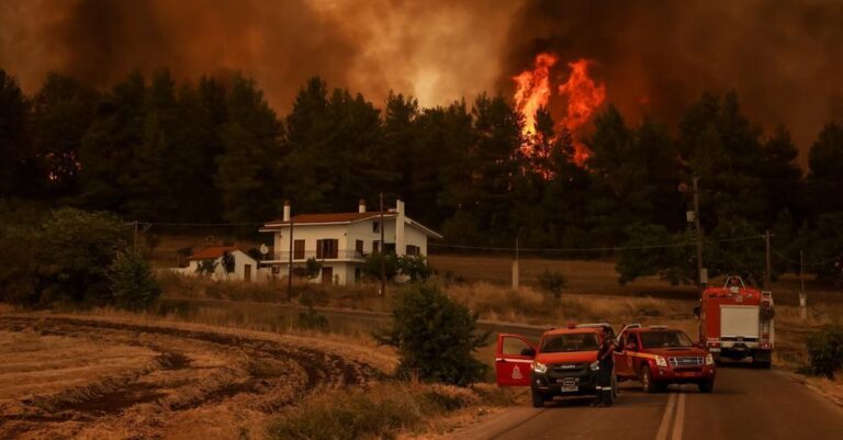 Στην Εύβοια κάνουν προσευχή για βροχή – Λιτανεία πάλι στο Προκόπι