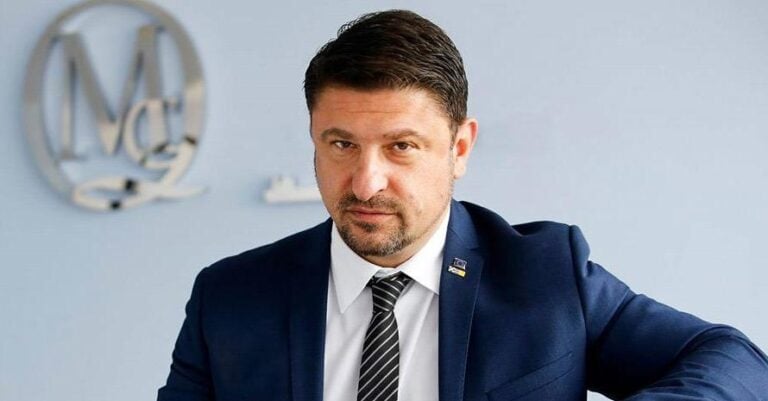 Ν. Χαρδαλιάς: «Την ώρα της μάχης κάποιοι πυροβολούν τους μαχητές»