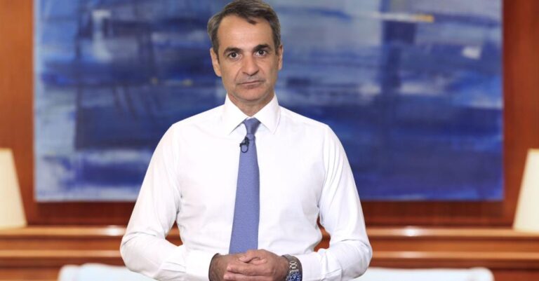 Μητσοτάκης για Δεκαπενταύγουστο: «Ενωμένοι οι Έλληνες μπορούμε να μετατρέπουμε κάθε τέλος σε μία νέα αρχή»