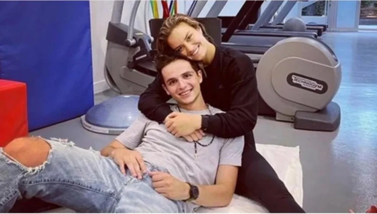 Τρελά ερωτευμένος ο Κωνσταντίνος Μητσοτάκης: Η τρυφερή ανάρτηση για τη Μαρία Σάκκαρη μετά την πρόκριση