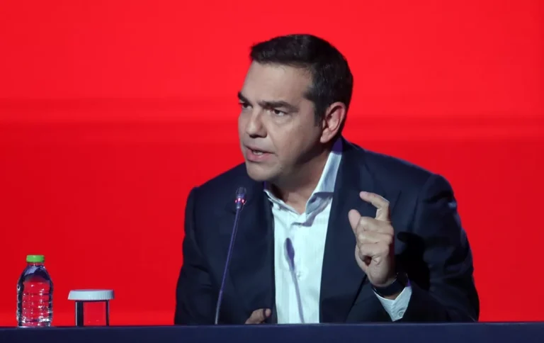 Τσίπρας: «Στόχος είναι ο ΣΥΡΙΖΑ να είναι πρώτο κόμμα και με διαφορά»