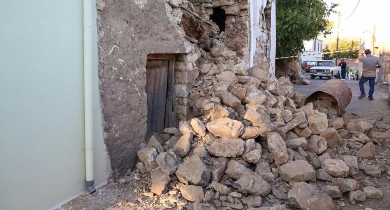 Βυθίστηκε» κατά 14 εκατοστά το Αρκαλοχώρι μετά το σεισμό