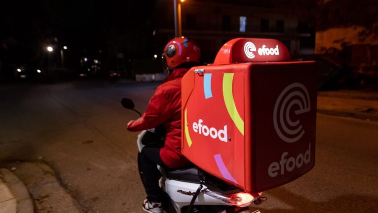 Μεγάλη ζημιά για την efood μετά το σάλο -Διαγραφές λογαριασμών