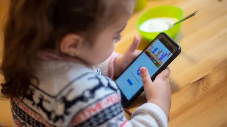 Τέλος το Instagram για παιδιά μετά τις αντιδράσεις