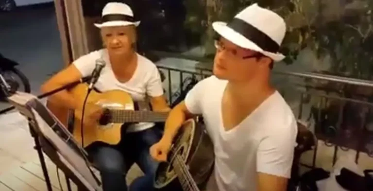 Δύναμη ζωής! Το ζεϊμπέκικο της «Ευδοκίας» από μπουζουξή με σύνδρομο Down