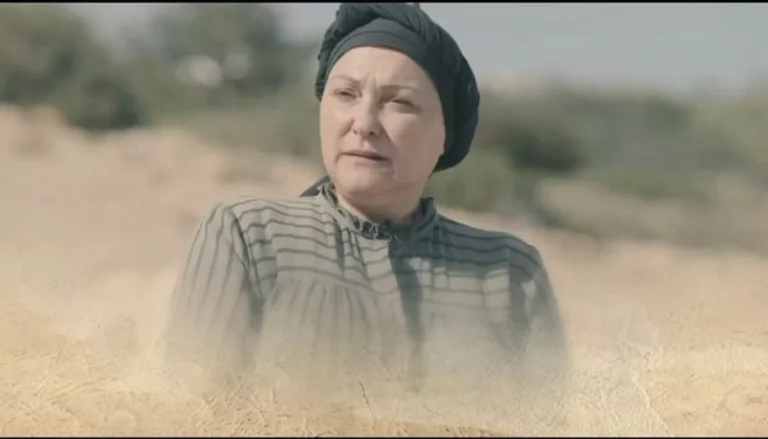 «Βαρδιάνος στα σπόρκα»: «Υπόκλιση» στο twitter για την Ρένια Λουιζίδου – Εκπλήσσει η σειρά της ΕΡΤ