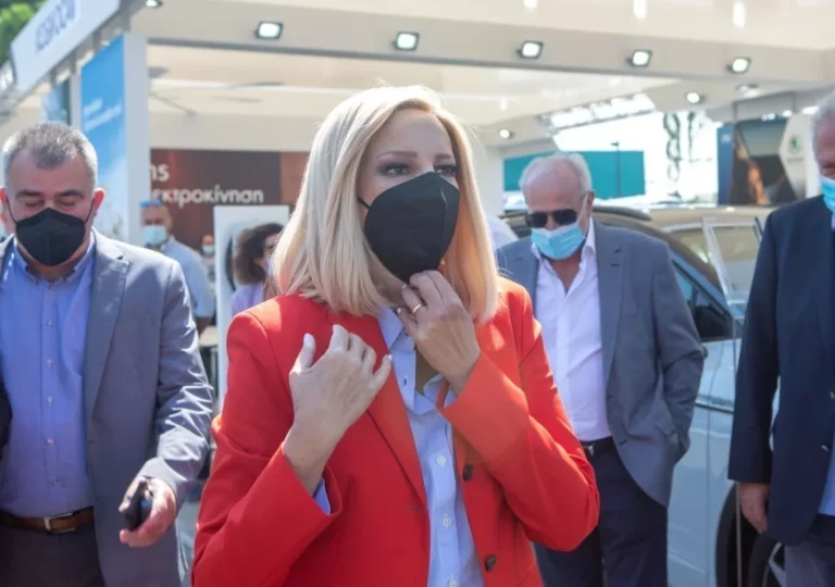 Φώφη Γεννηματά: Η άγνωστη ιστορία που αποκάλυψε ο Θανάσης Χειμώνας – «Μια κοπέλα ζεστή, φιλική, γεμάτη ζωή…»