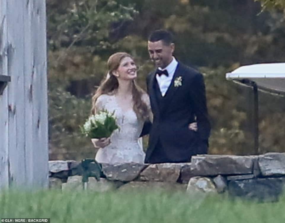 49267835 10098885 jennifer gates poses for photos with her new husband nayel nassa m 151 1634429101807