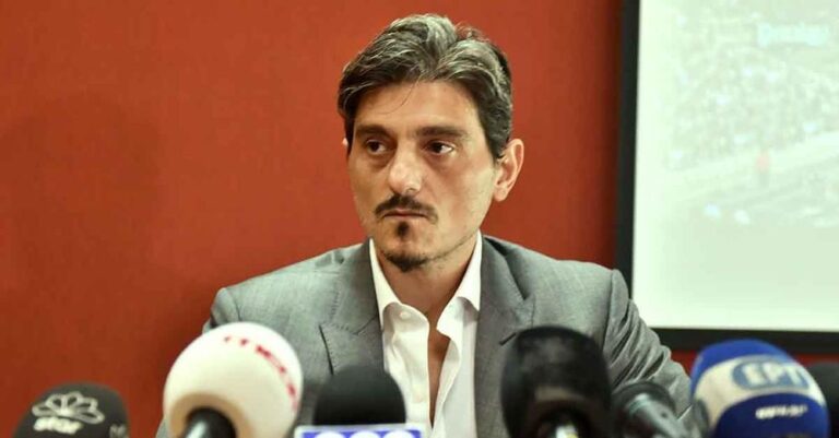 «Κεραυνοί» Δημήτρη Γιαννακόπουλου κατά Σημίτη και Παπανδρέου