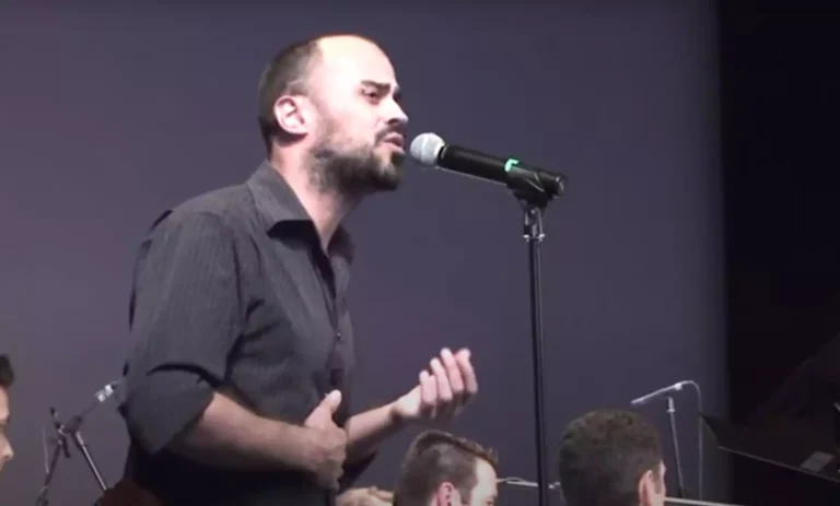 Δημήτρης Σαμαρτζής: Πέθανε ξαφνικά ο τραγουδιστής σε ηλικία 38 ετών