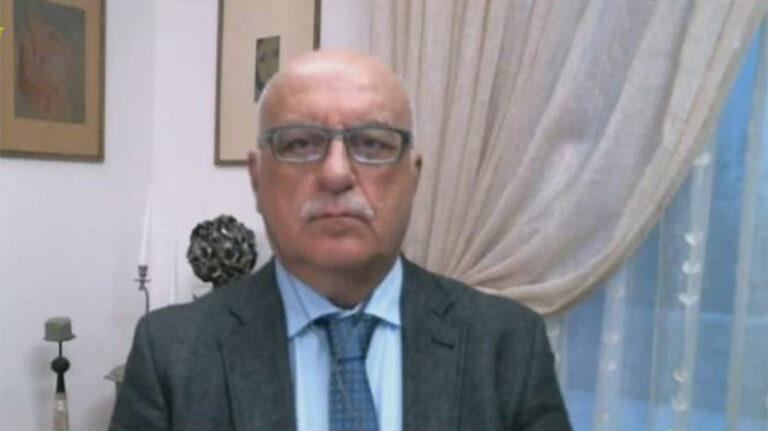 Τζανάκης: «Το 70% των ιερέων και έως το 90% των μοναχών είναι ανεμβολίαστοι»